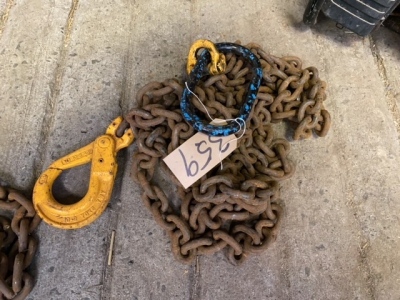 18ft tow chain with ring and hook