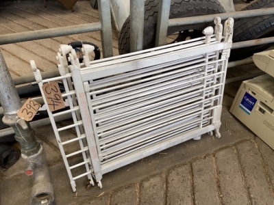 Small dog pen