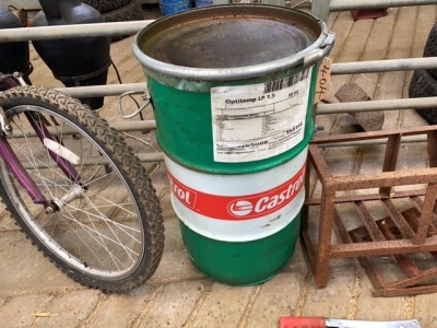 Castrol drum of grease full