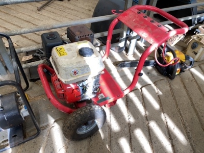 Petrol Honda engine 6.5hp running well