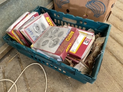 Box lot of Ford clutches