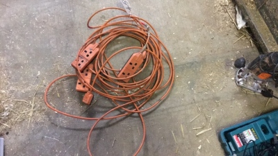 3 Extension leads