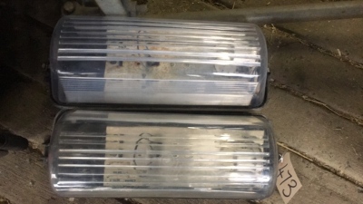 2 Yard lights