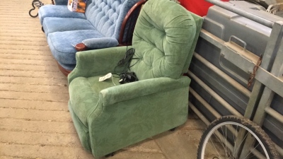 Green Lazy boy Arm Chair electric