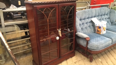 Display Cabinet