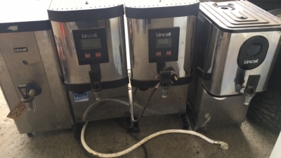4 x water boilers, 2 of them for parts