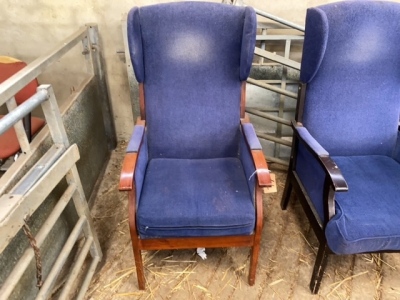 Blue chair brown frame1