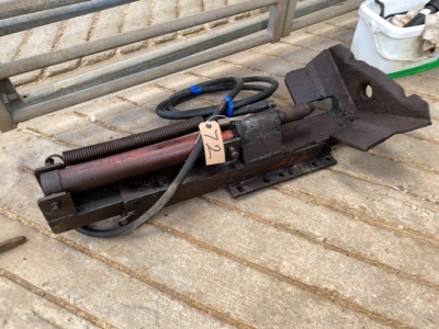 Double chop hitch