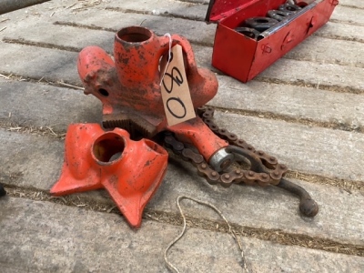 Rigid pipe vice
