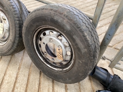 1 6 stud wheel 225-70-15