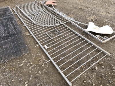 18 x 3 ft railings galvanised