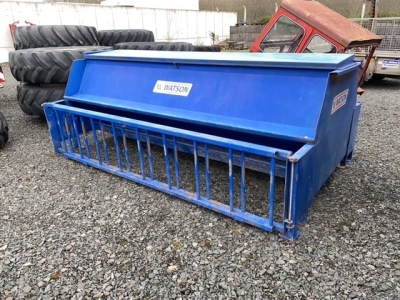 Watson Hogg Feeder with creep gates