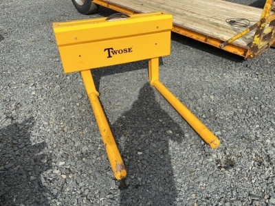 Tango Bale lifter Stacker as new