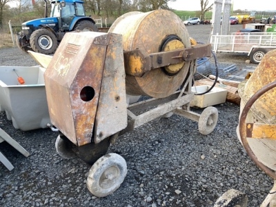 cement mixer with handle