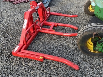 Nugent Double Bale Lifter