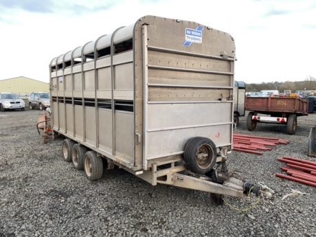 Ifor Williams DP120 tri-axel livestock trailer, 14ft x 6'6, cattle gate, sheep decks and sheep gate, LED lights