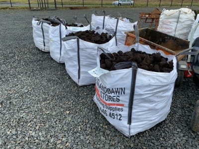 4 x tote bags of peat