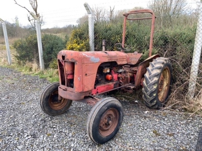 David Brown 990 tractor, good engine, good steering, 1964 reg