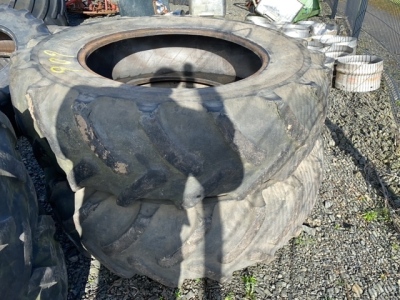 2 x rear tractor tyres 16.9 - 34