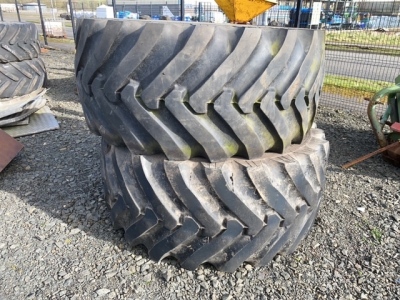 2 x tanker tyres 40% grip, 28 - R26