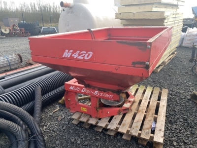 Kuhn manure sower M420, with shaft, front guard missing