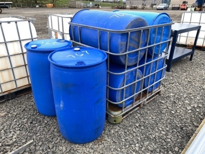 6 x 200L plastic drums