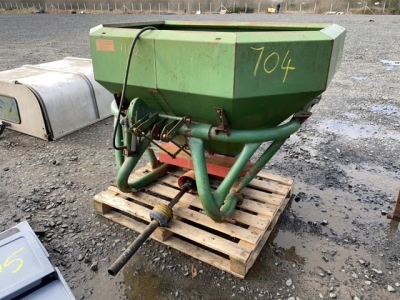 Amazone 1tn fertiliser sower with shaft