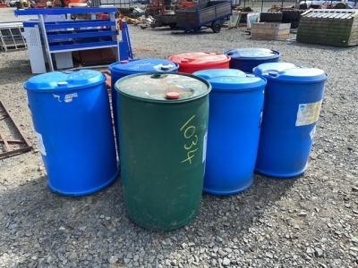 7 x plastic barrels