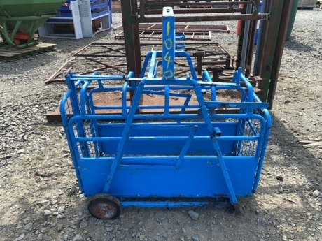 Lamb weighbridge with clock