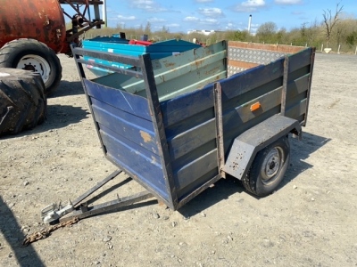 Small sheep trailer