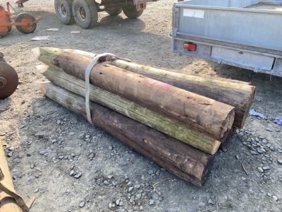 10 x 8ft approx straining posts