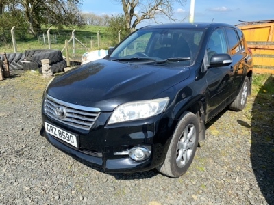 Toyota Rav4 jeep, 4 wheel drive, 250,000 miles, reg 2011, diesel, MOT Sep 21, GRZ8590, taxbook key and spare