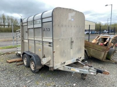 Ifor Williams 8 x 5 cattle trailer, very clean , brakes and lights need attention