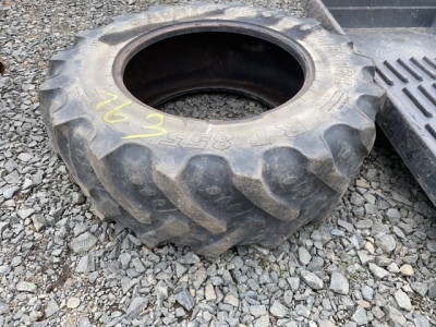 340-85-R24 Agrimax tractor front tyre