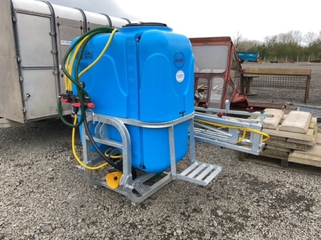 Jarmet 1000L sprayer as new