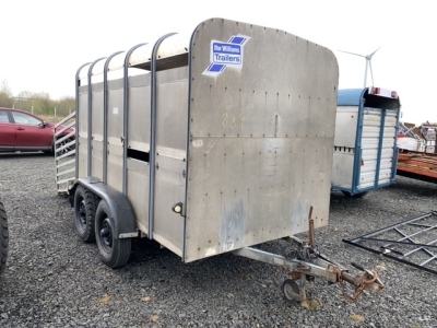 White top Ifor Williams cattle trailer 10 x 5'9, new LED lights, full set of decks and gates and jockey wheel