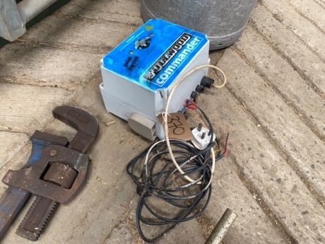 Control box for fullwood milking machine