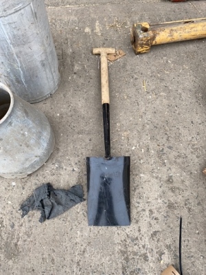 New spade