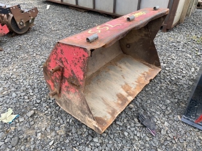 Bucket for Massey loader