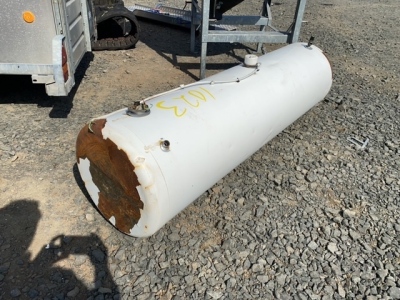Milking parlour hot tank stainless steel