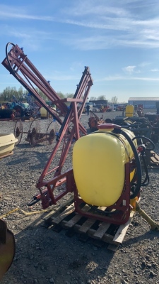 Hardi 400L crop sprayer as new condition only sprayer 200ac with shaft