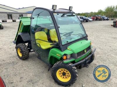 2010 John Deere Gator 4x3 G2 850D, SV10EBK, taxboo, new drive belt fitted in Dec, needs handbrake adjusted, 2670hrs