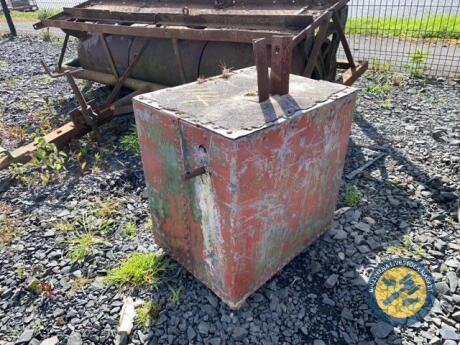 Balast weight 3 point linkage