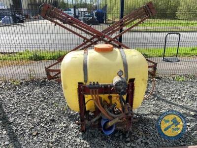 Hardi crop sprayer