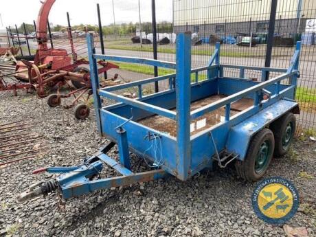 Heavy duty tandem axle car trailer