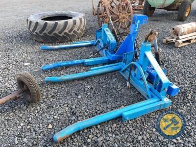 Fleming double bale lifter