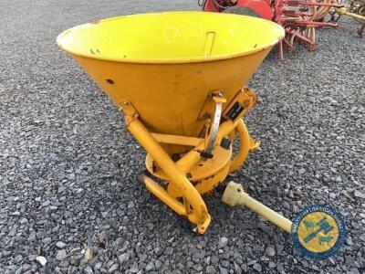 KRM fertiliser sower with 3 point linkage