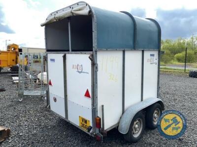 2 x horse rice horsebox with new brakes and lights working