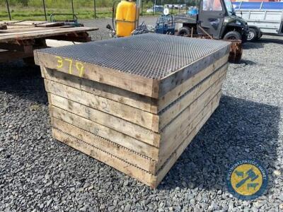 Reps of J McNeill Deceased - 6.5x4ft sheep wooden mesh slats x 7