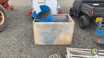Reps of J McNeill Deceased - tub with half barrels